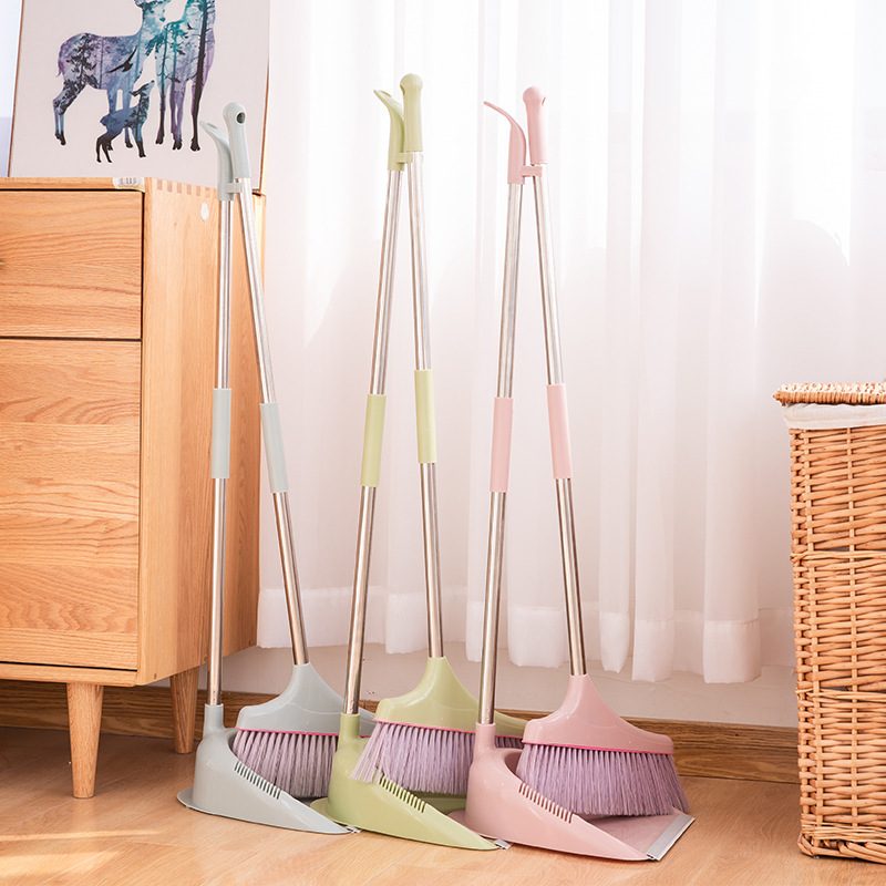 Broom manufacturer, grass brooms suppliers, plastic broom wholesale