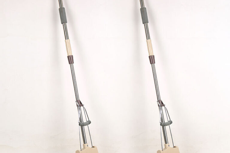 Double roller squeezing water glue cotton mop (4)