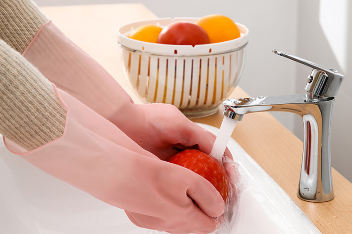 Printed translucent gloves supplier (1)