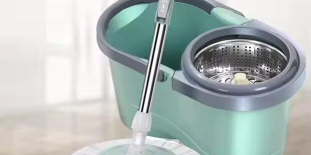 Durable home cleaning 360 spin mop with easy wringing bucket