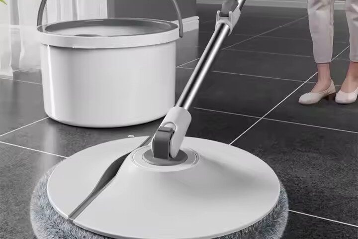 360° rotating spin mop with microfiber head and washing bucket (6) New design 360-degree spin mop with built-in washing bucket
