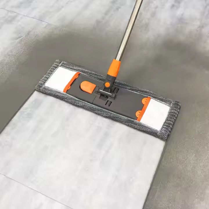 Super absorbent microfiber flat mop with reusable cleaning pad for home floors