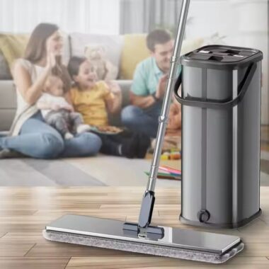 High-quality hands-free magic flat mop with microfiber pad