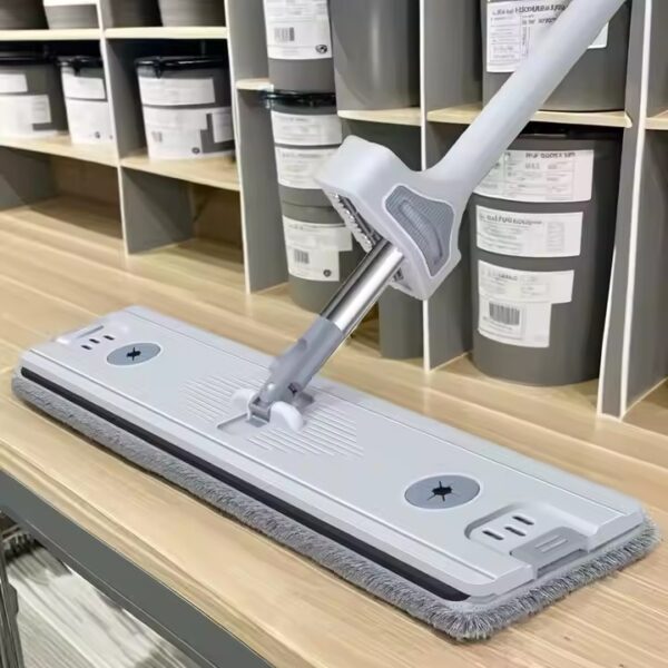 Efficient self-wringing microfiber flat mop with rotating head (3) Hands-free 360-degree microfiber flat mop for home and commercial use